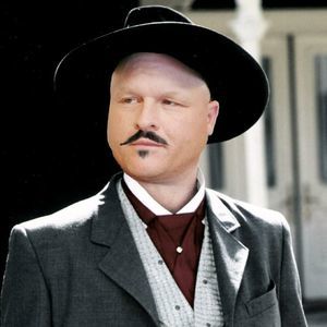 Meet your Posher, Bill